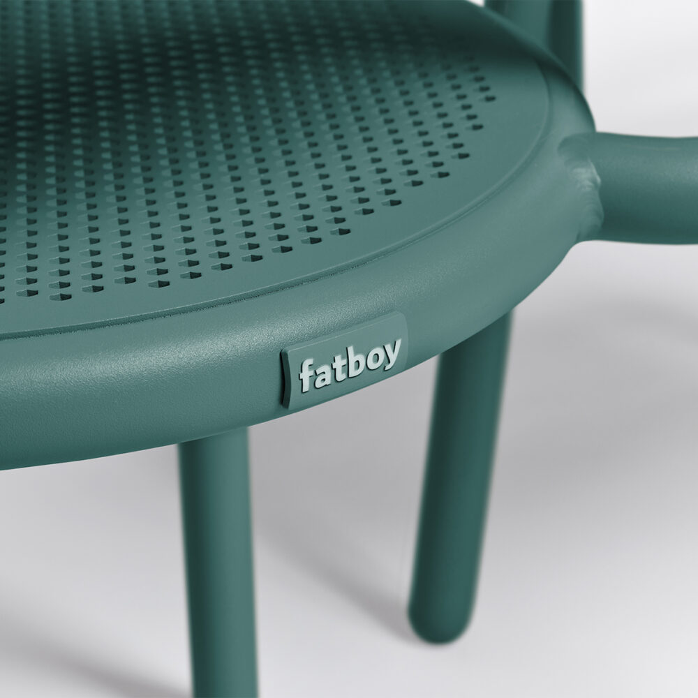 FATBOY Toní chair pine green Close up